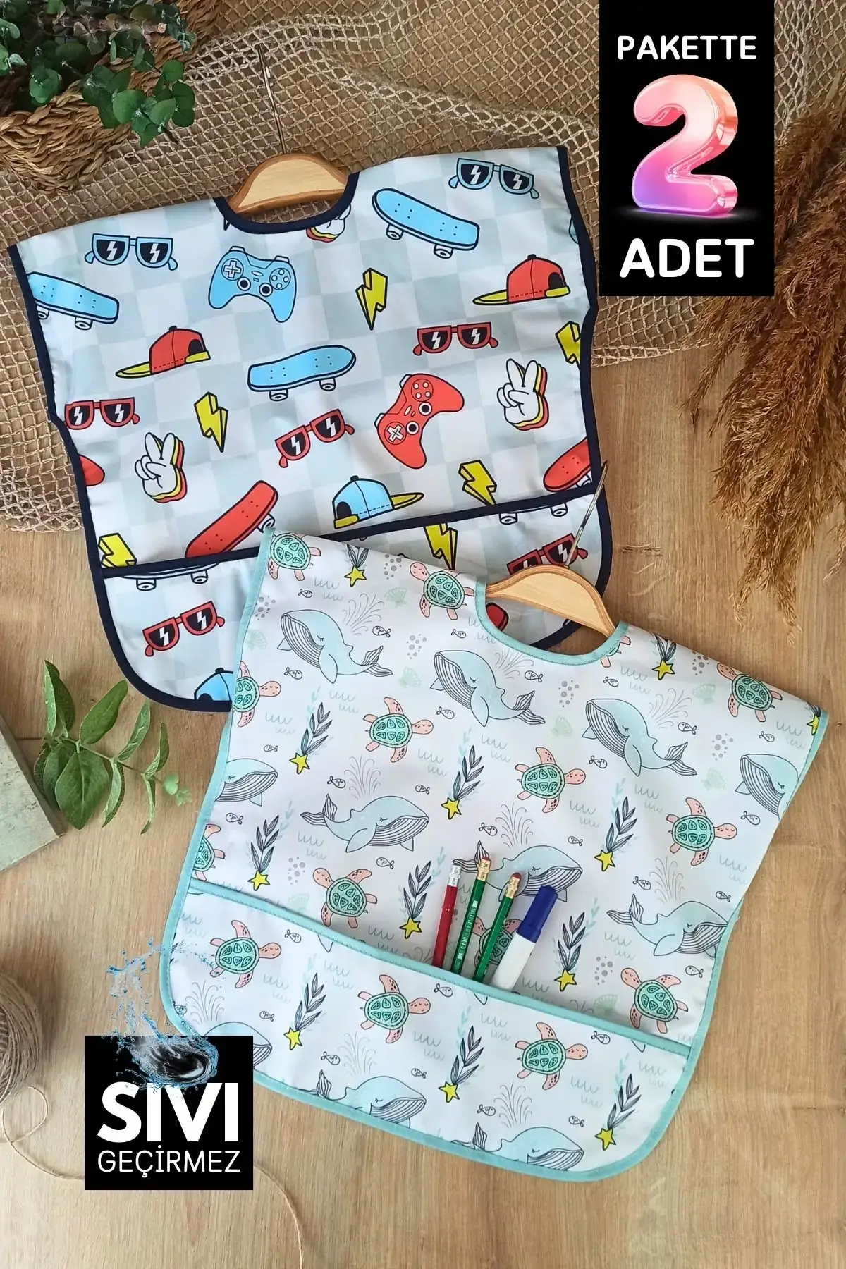 Play - Dolphin Desenli Sıvı Geçirmez Kolsuz 6-24 Ay 2li Aktivite ve Mama Önlüğü