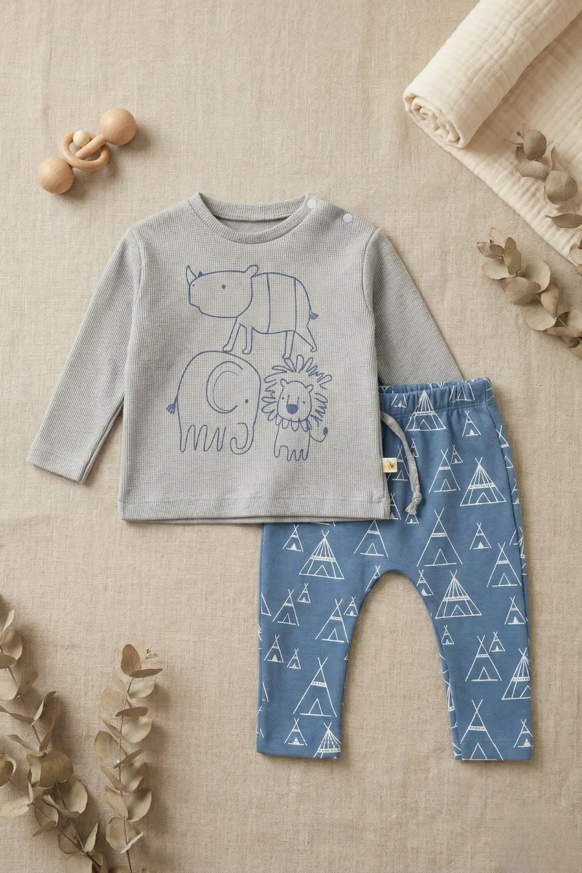 Safari Baskılı Waffle Kumaş Mevsimlik Erkek Bebek Takım