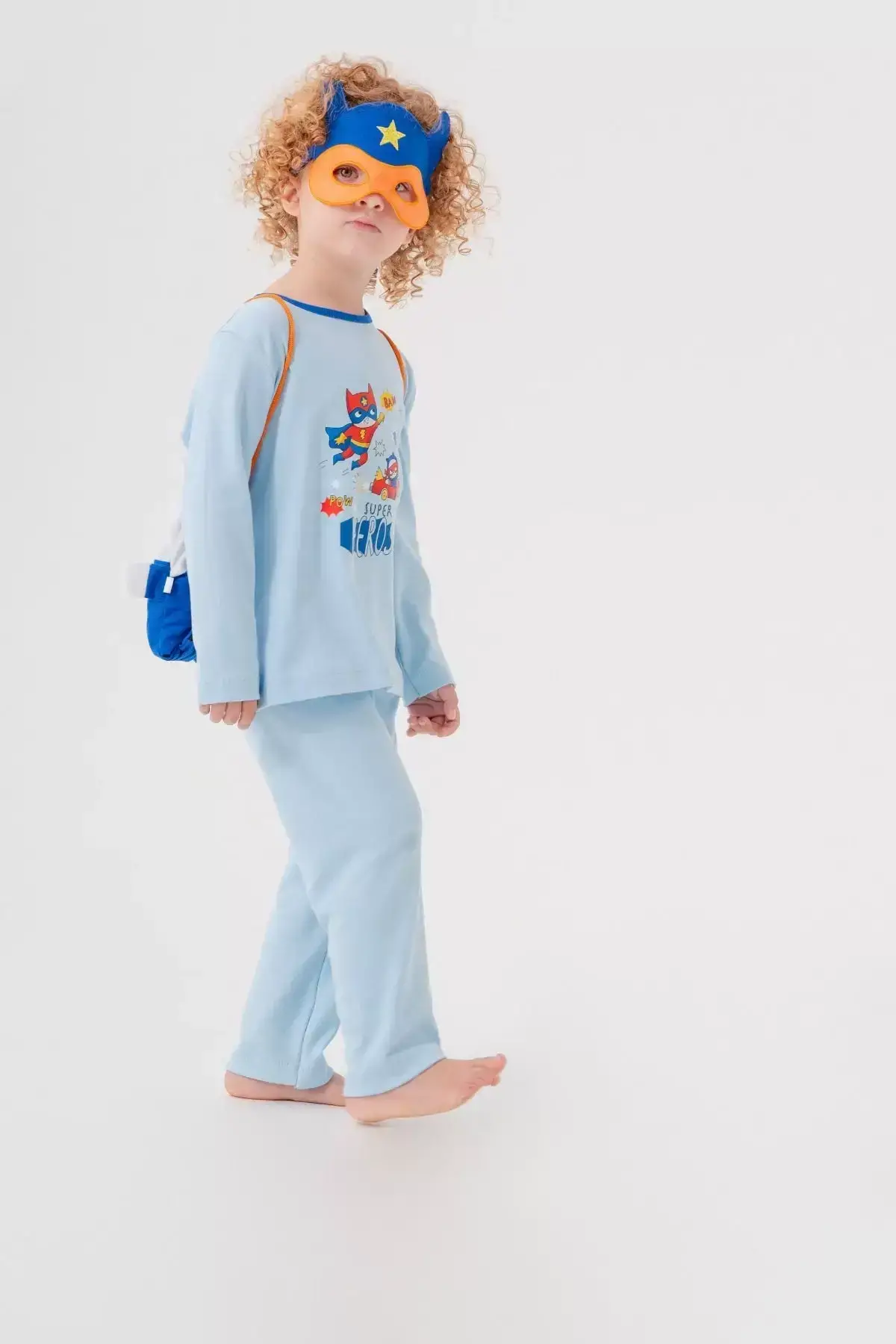 Süper Heros Çanta ve Maskeli % 100 Pamuk Erkek Çocuk Pijama Takımı