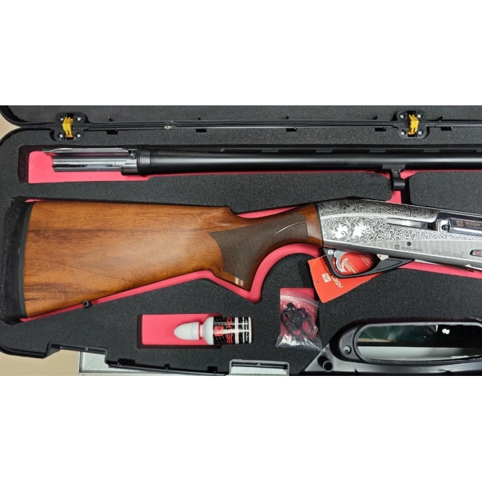 Aselkon Redstone Elegant Silver Black