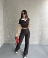 Gömlek yaka crop ve pantolonlu ikili takım