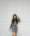Leopar sırt dekolte detay mini elbise
