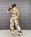 Yaprak desenli gofre pantolonlu ikili takım