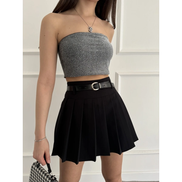 Pileli kemerli şortlu etek