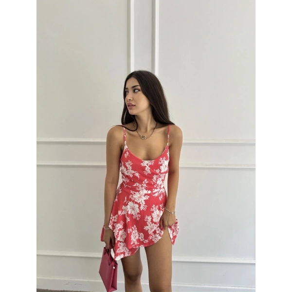 İp askılı desenli şortlu kısa elbise