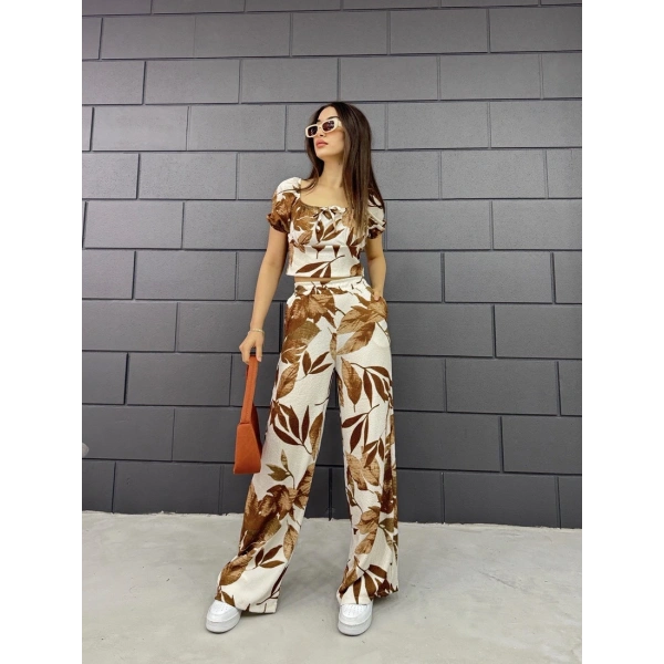 Yaprak desenli gofre pantolonlu ikili takım