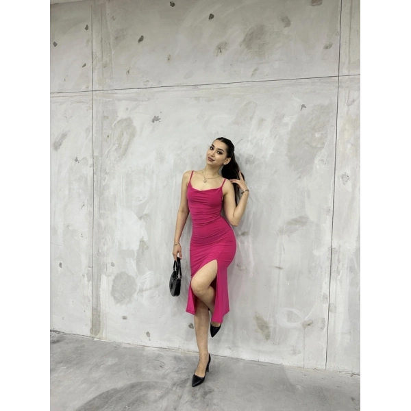 Sandy askılı yırtmaçlı elbise