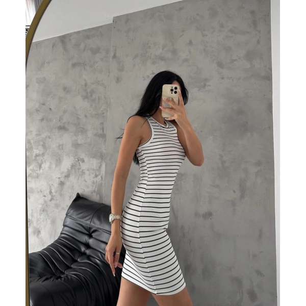 Çizgili halter yaka mini elbise