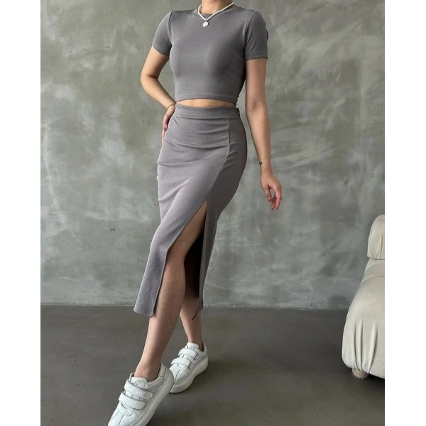 Burgu kumaş etekli ikili takım