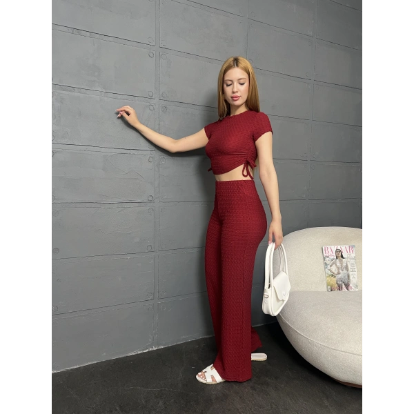 Yan büzgü detay bluz ve pantolonlu ikili takım