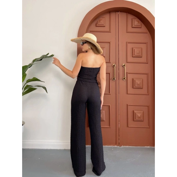 Straplez büzgülü bluz ve pantolonlu ikili takım