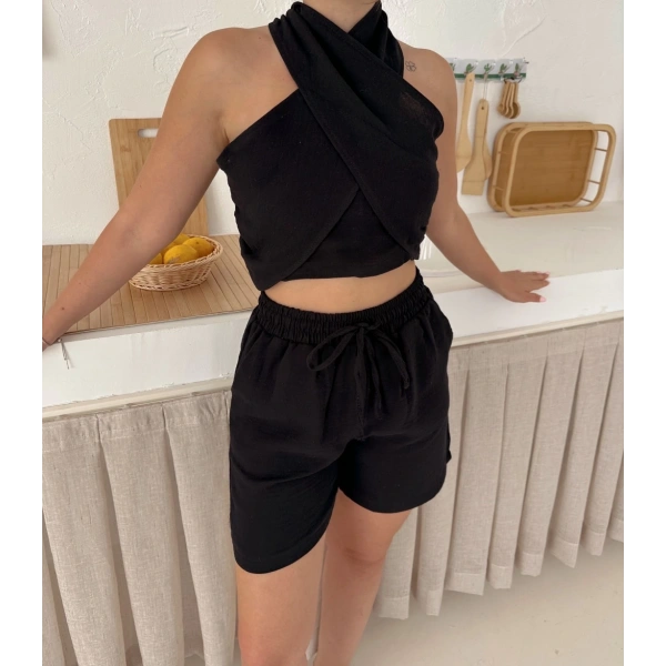 Boyundan bağlamalı keten şortlu takım