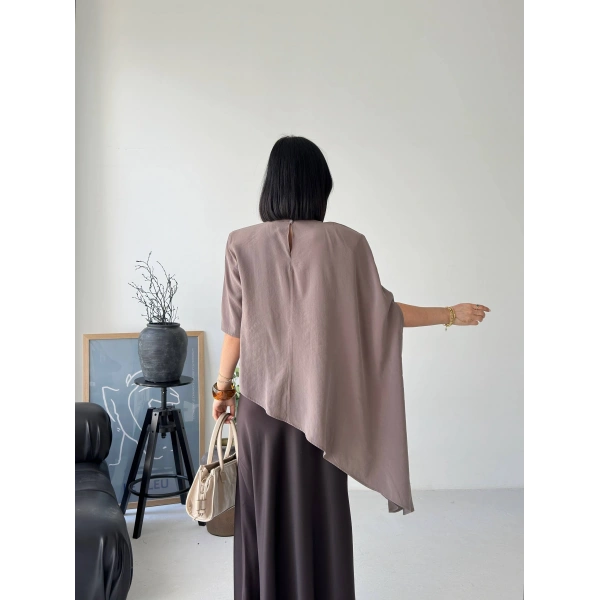 Asimetrik Dökümlü Salaş Bluz