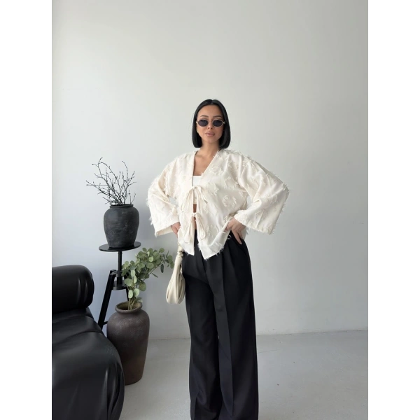 Keten Püskül Detaylı Kimono Ceket