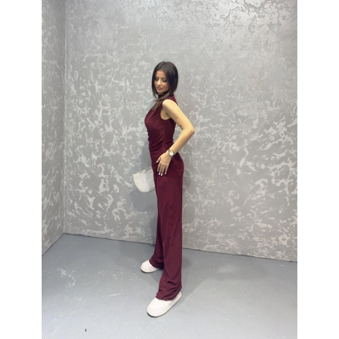 Asimetrik detay bluz ve pantolonlu ikili takım