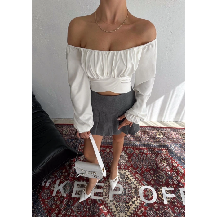 Altı çapraz büzgülü crop