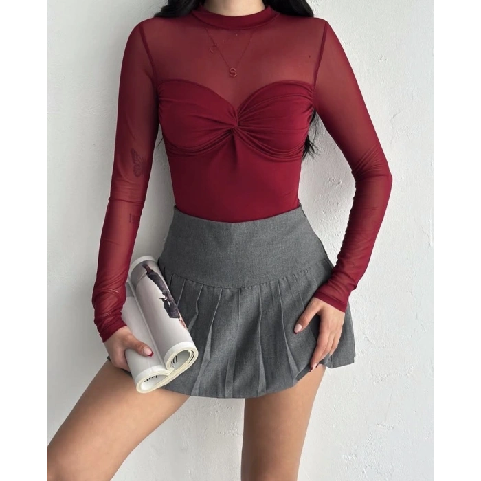 Sandy burgu detay tül garnili bluz