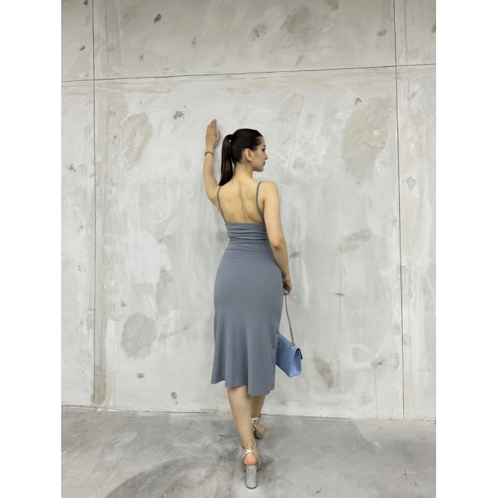 Sandy askılı yırtmaçlı elbise