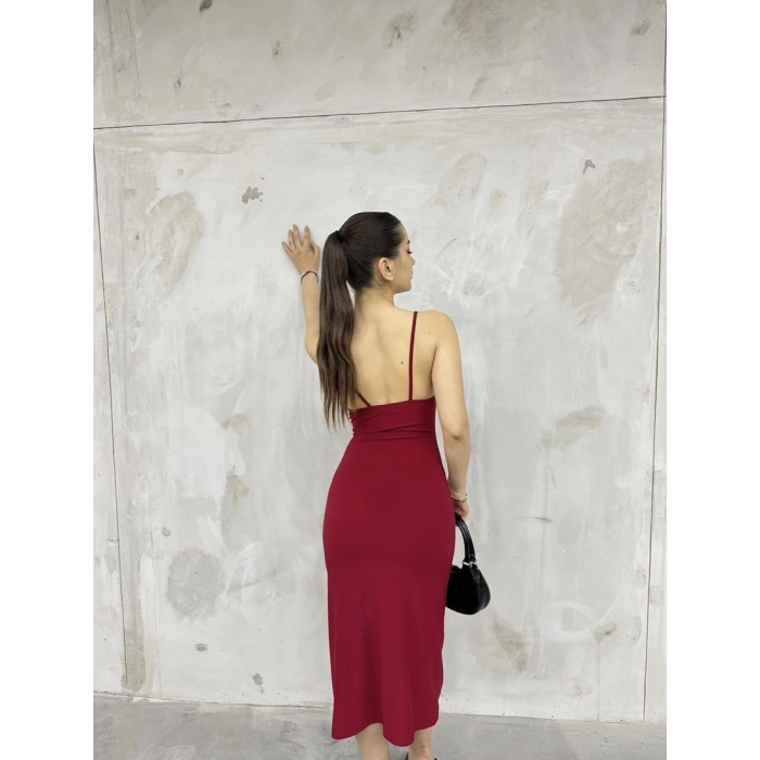 Sandy askılı yırtmaçlı elbise