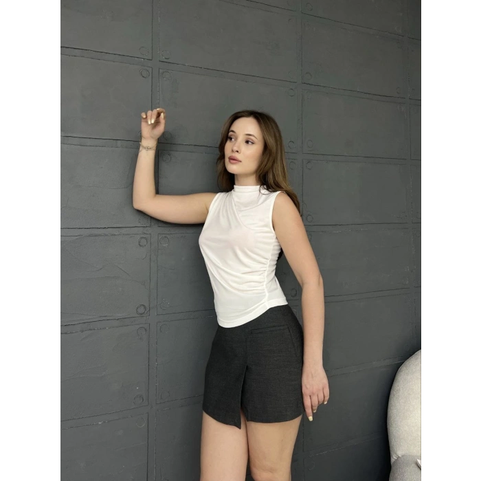 Sıfır kol Drapeli bluz