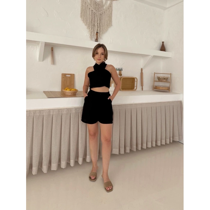 Boyundan bağlamalı keten şortlu takım