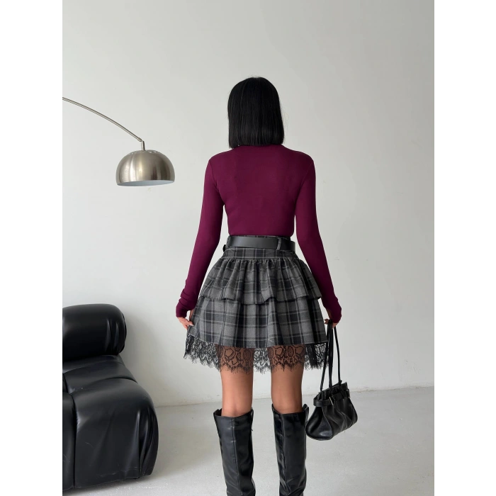 Dantel detay ekose mini etek