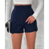 Çift yırtmaç detay çizgili şortlu etek