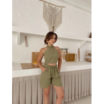 Boyundan bağlamalı keten şortlu takım