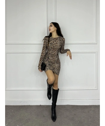 Leopar sırt dekolte detay mini elbise