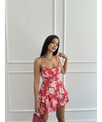 İp askılı desenli şortlu kısa elbise