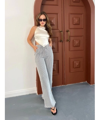 Çizgi detay pantolon