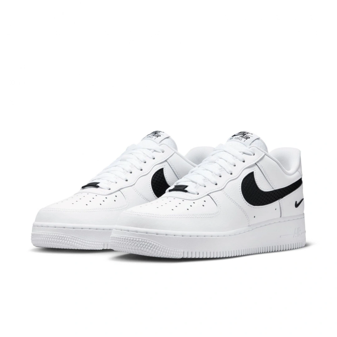 Air Force 1 07 LV8 Beyaz/Siyah