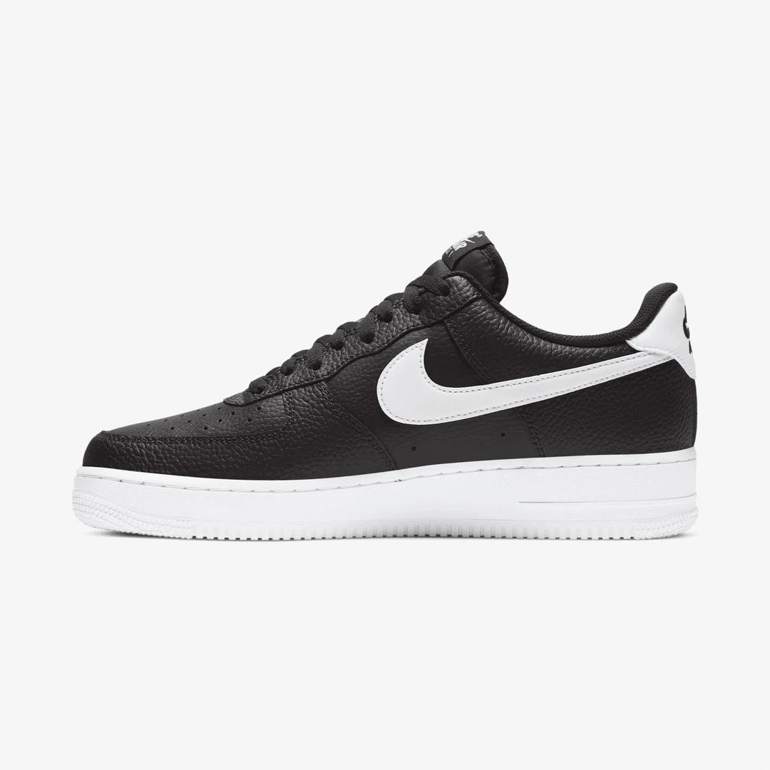 Air Force 1 Low 07 - White/Black