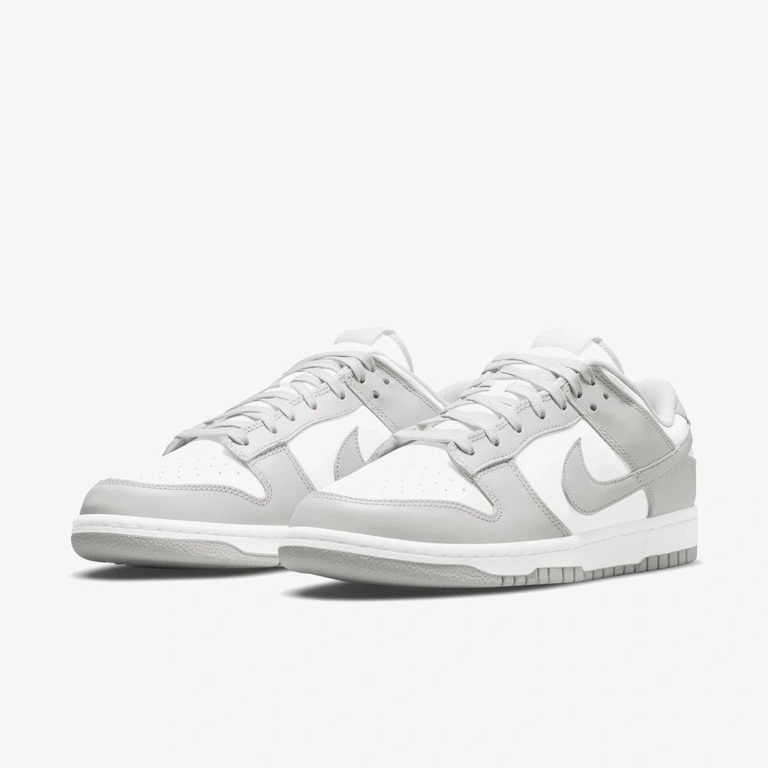 Dunk Low Retro