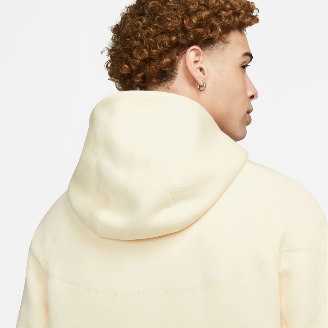 Sportswear Tech Fleece Windrunner Eşofman Üstü Coconut
