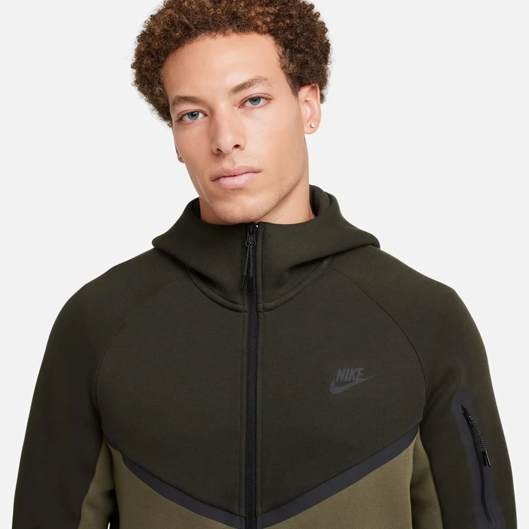 Tech Full-Zip Windrunner Hoodie Sequoia/Medium Olive/Black
