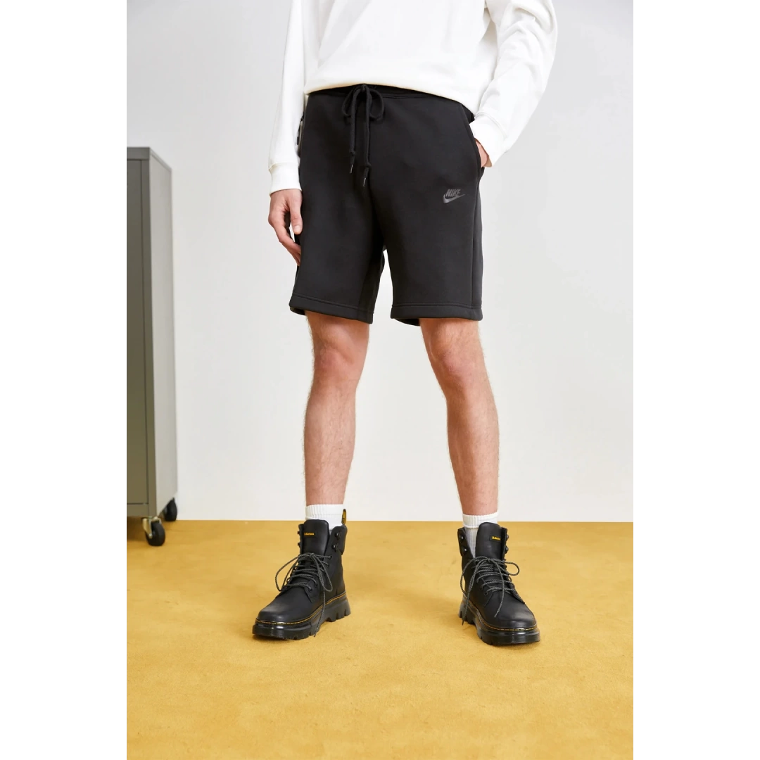 Yeni Tech Fleece Şort Siyah