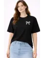 Siyah Oversize Kurdale Nakışlı Pamuklu Şık Tişört