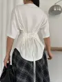 Arkadan Bağlamalı Beyaz Bisiklet Yaka Bluz