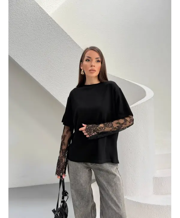 Siyah Güpür Kollu Bluz