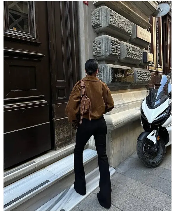 Siyah Likralı İspanyol Paça Denim