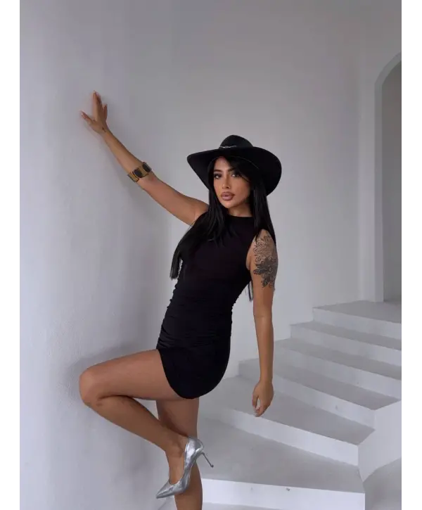 Siyah Drapeli Sandy Kumaş Elbise