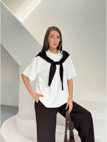 Siyah Bağlama Detaylı Alt Üst Takım