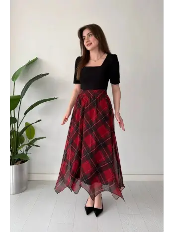 Kırmızı Ekose Desen Vatkalı U Yaka Midi Elbise
