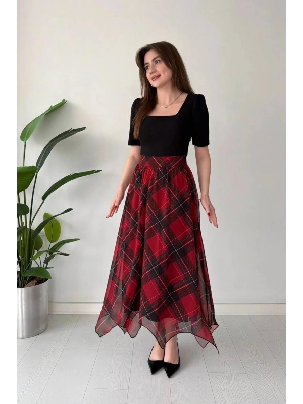 Kırmızı Ekose Desen Vatkalı U Yaka Midi Elbise