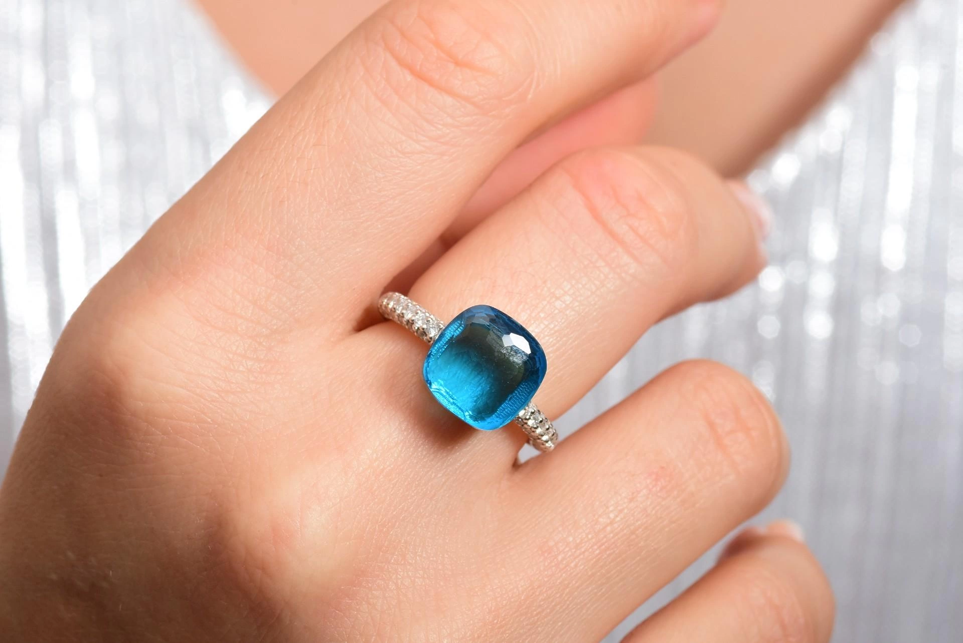 Blue Smoky Topaz Pırlanta Altın Yüzük