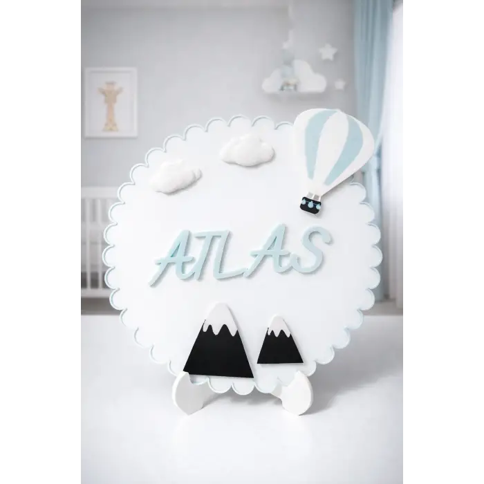 Gökyüzü Temalı İsme Özel Tasarım Erkek Bebek ve Çocuk Kapı Süsü - Kaliteli PLA Malzeme Bebek Odası Dekorasyonu 25x25cm