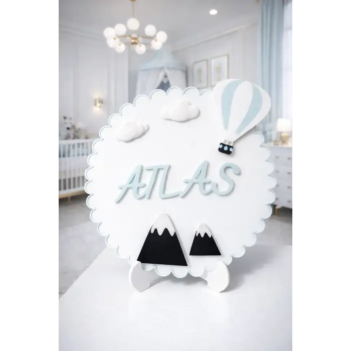 Gökyüzü Temalı İsme Özel Tasarım Erkek Bebek ve Çocuk Kapı Süsü - Kaliteli PLA Malzeme Bebek Odası Dekorasyonu 25x25cm