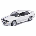 21100 Burago 1:24 BMW M3 1988 Model Araba