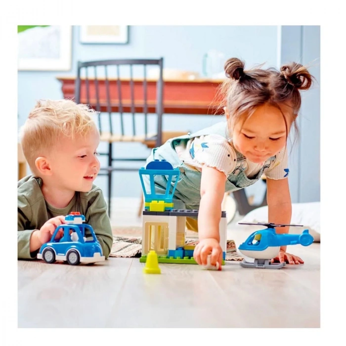 10959 Lego Duplo - Polis Merkezi ve Helikopter 40 parça +2 yaş